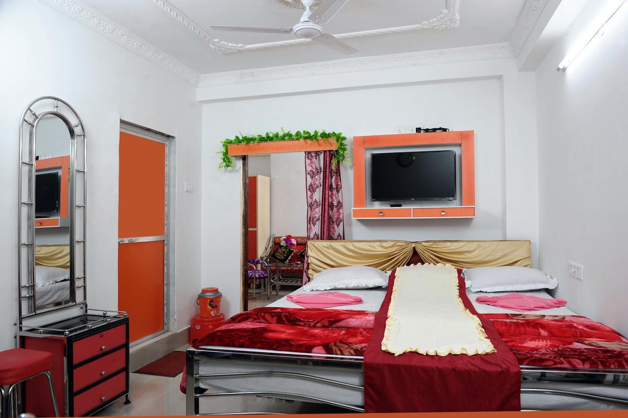 Jayanti Hotel Tarapith Extérieur photo