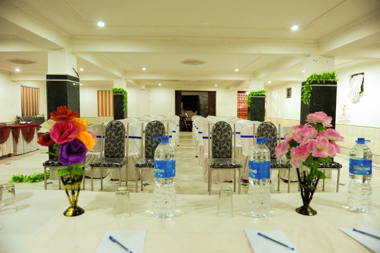 Jayanti Hotel Tarapith Extérieur photo