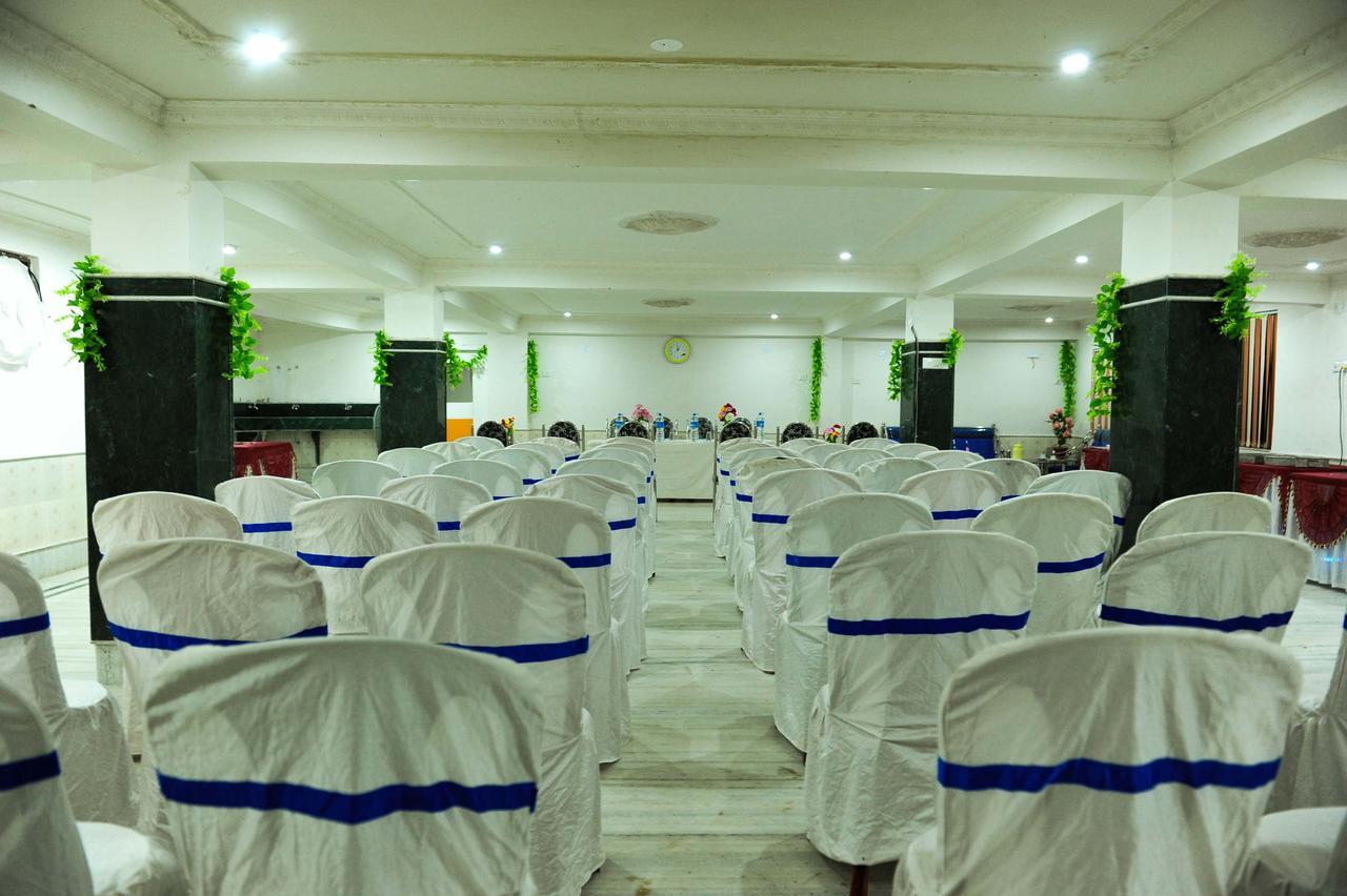 Jayanti Hotel Tarapith Extérieur photo